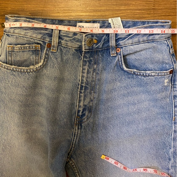 Zara Distressed Relaxed Jeans size 8 NWOT - Picture 8 of 12